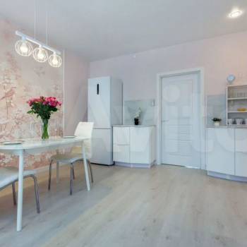 Сдается 2-х комнатная квартира, 62 м²