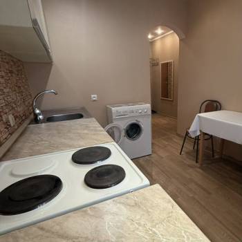 Сдается 1-комнатная квартира, 40 м²