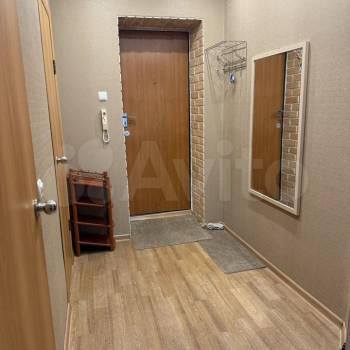 Сдается 1-комнатная квартира, 40 м²