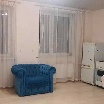 Сдается 1-комнатная квартира, 49 м²