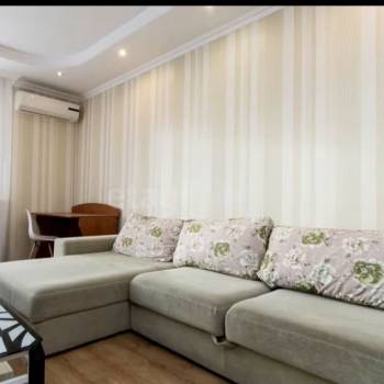 Сдается 2-х комнатная квартира, 80 м²
