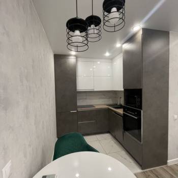 Продается 1-комнатная квартира, 38,6 м²