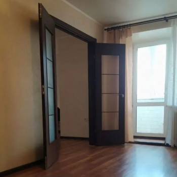 Сдается 1-комнатная квартира, 72 м²