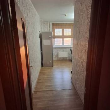 Продается 1-комнатная квартира, 42,4 м²