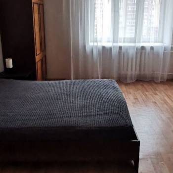 Сдается 1-комнатная квартира, 45 м²