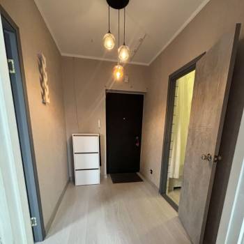Сдается 1-комнатная квартира, 42 м²