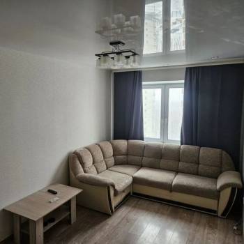Продается 1-комнатная квартира, 43 м²