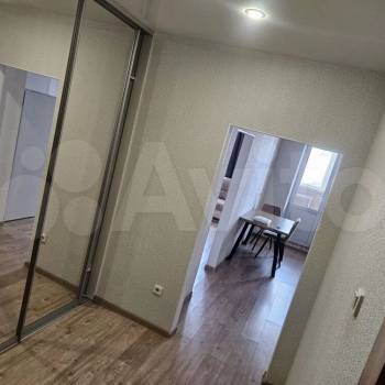 Продается 1-комнатная квартира, 43 м²