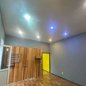 Продается 1-комнатная квартира, 54 м²