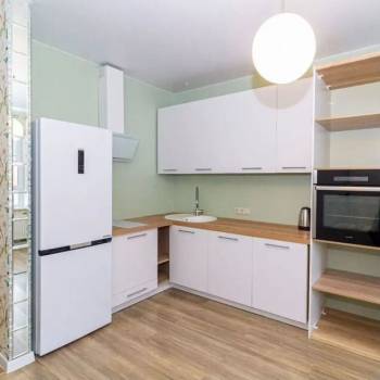 Продается 1-комнатная квартира, 40,7 м²