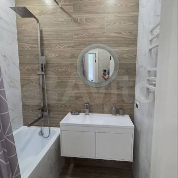 Сдается 2-х комнатная квартира, 62,5 м²