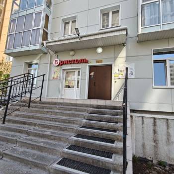 Продается 1-комнатная квартира, 40 м²