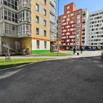 Продается 1-комнатная квартира, 40 м²