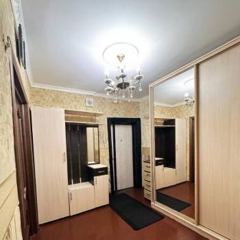 Сдается Многокомнатная квартира, 75 м²