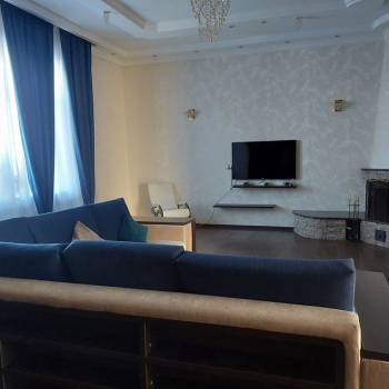 Сдается Дом, 200 м²