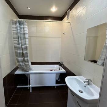 Продается 2-х комнатная квартира, 65 м²