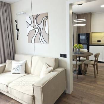 Продается 1-комнатная квартира, 41 м²