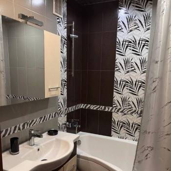 Сдается 1-комнатная квартира, 47 м²