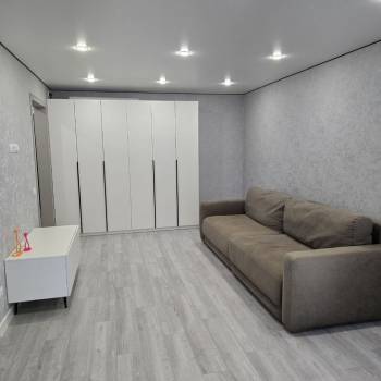 Сдается 1-комнатная квартира, 41 м²
