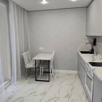 Сдается 1-комнатная квартира, 41 м²