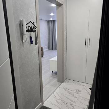 Сдается 1-комнатная квартира, 41 м²