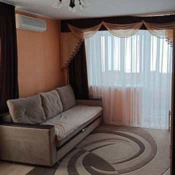 Сдается 2-х комнатная квартира, 60 м²