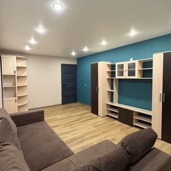 Сдается 2-х комнатная квартира, 65 м²