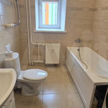 Продается 1-комнатная квартира, 41,8 м²
