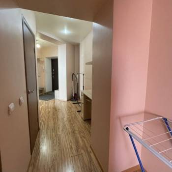 Сдается 1-комнатная квартира, 50 м²