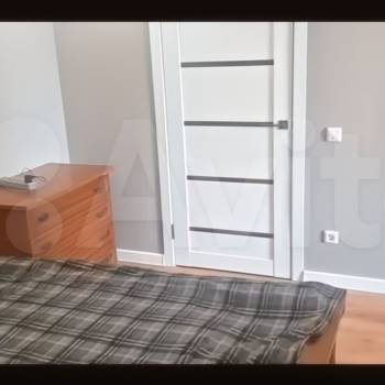 Продается 1-комнатная квартира, 41 м²