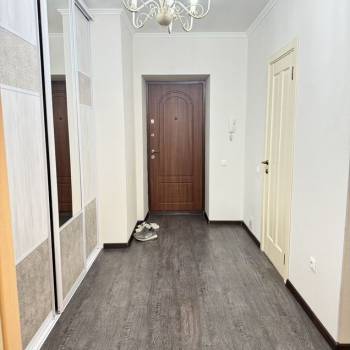 Сдается 2-х комнатная квартира, 61 м²