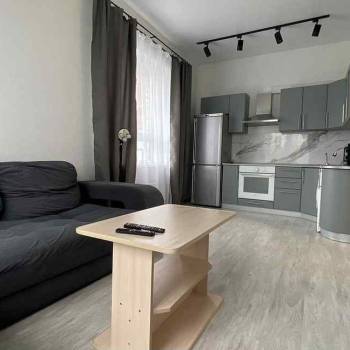 Сдается 1-комнатная квартира, 46 м²