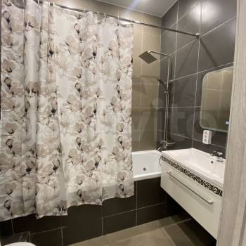 Сдается 1-комнатная квартира, 46 м²