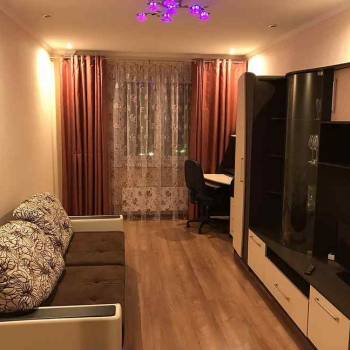 Сдается 1-комнатная квартира, 40 м²