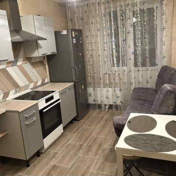 Сдается 1-комнатная квартира, 40 м²