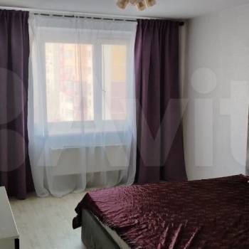 Сдается Многокомнатная квартира, 90 м²