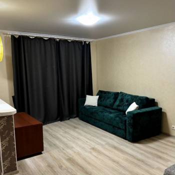 Сдается 1-комнатная квартира, 44 м²