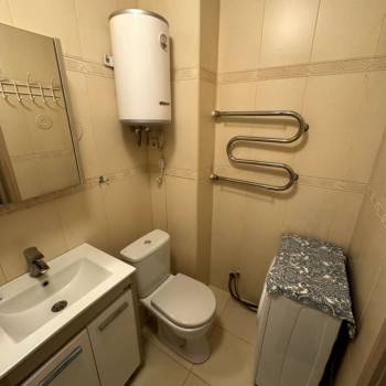 Сдается 1-комнатная квартира, 44 м²