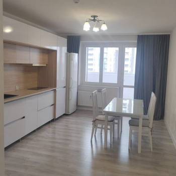 Сдается 2-х комнатная квартира, 67 м²