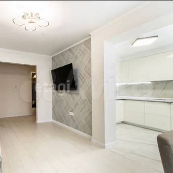 Продается 3-х комнатная квартира, 83 м²