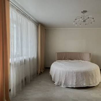 Продается 1-комнатная квартира, 46,5 м²