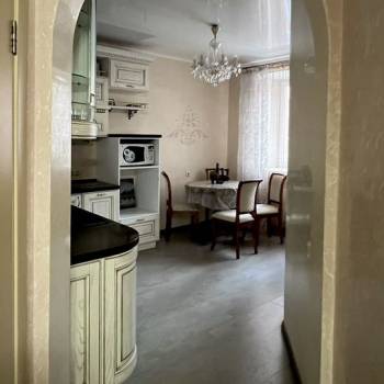 Продается 1-комнатная квартира, 46,5 м²