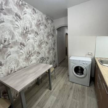 Сдается 1-комнатная квартира, 33 м²