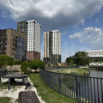 Сдается 1-комнатная квартира, 41 м²