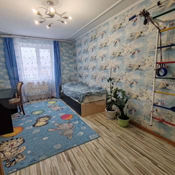 Продается Многокомнатная квартира, 105,7 м²