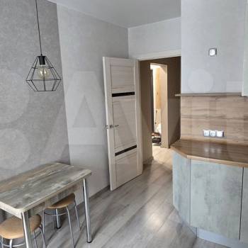 Продается 1-комнатная квартира, 39,4 м²