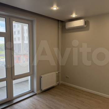 Продается 1-комнатная квартира, 35 м²