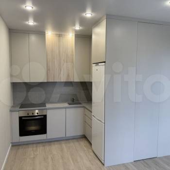 Продается 1-комнатная квартира, 35 м²