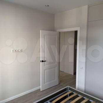 Продается 1-комнатная квартира, 35 м²