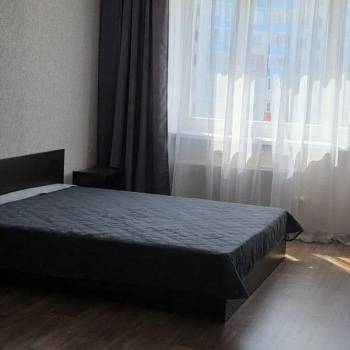 Сдается 1-комнатная квартира, 41 м²